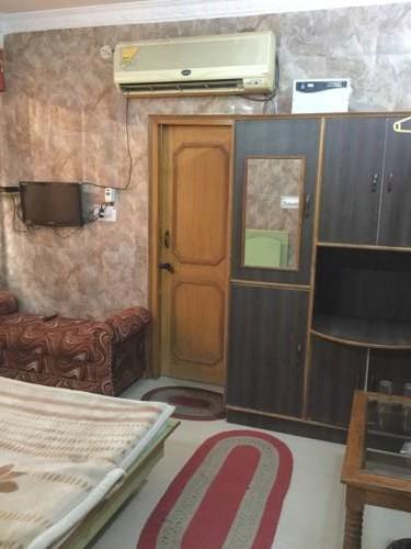 Hotel Grant Deluxe Meerut Quarto foto